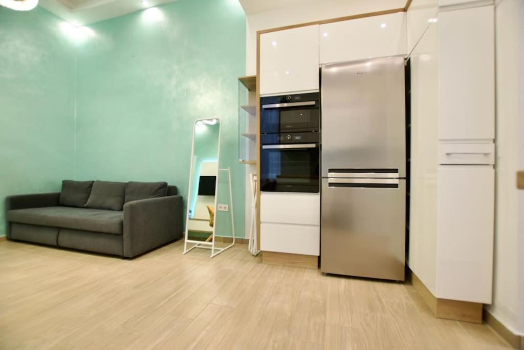 Apartment Standard By Hi5- Charming *